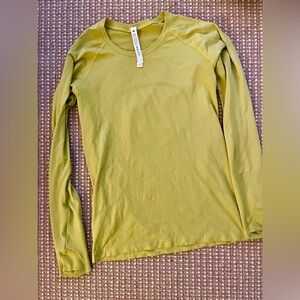 LuluLemon Green Swiftly Tech Long Sleeve